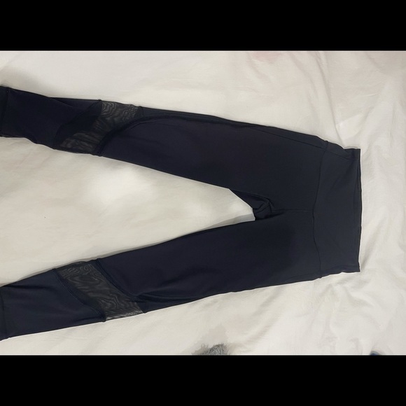 lululemon leggings with mesh detailing!! - Picture 2 of 2